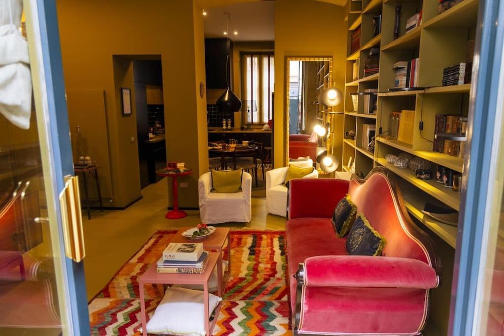 Luxury Bohemian Suite With Private Garden In Milan Bagian luar foto