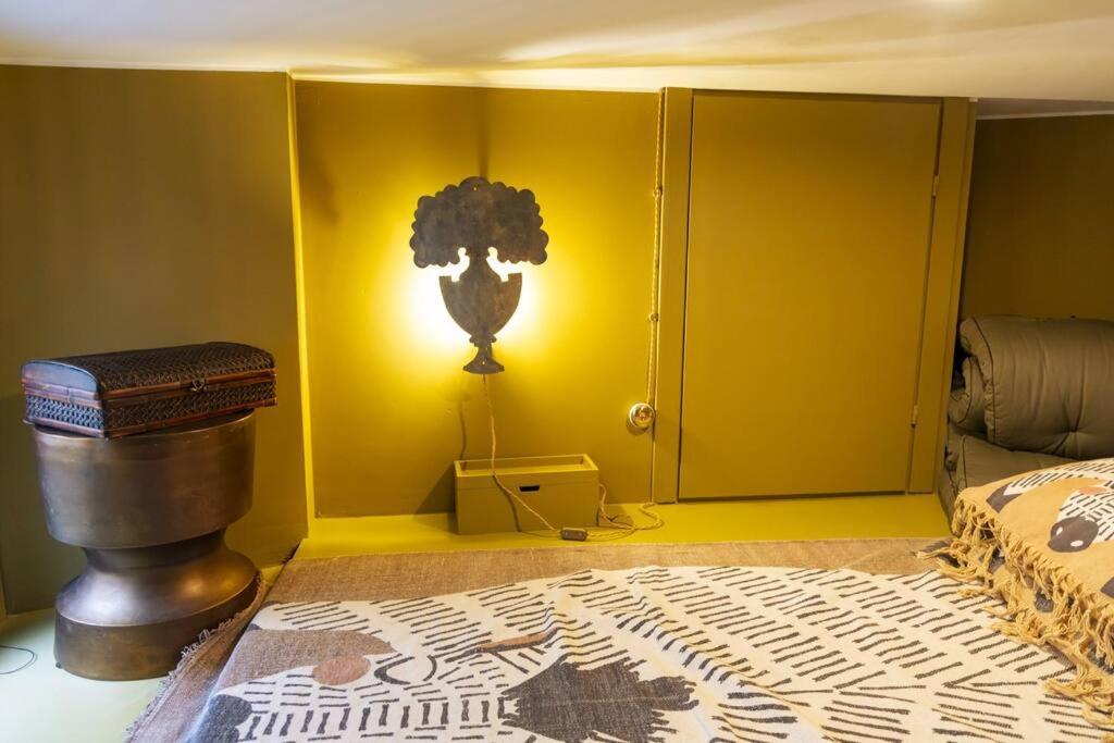 Luxury Bohemian Suite With Private Garden In Milan Bagian luar foto